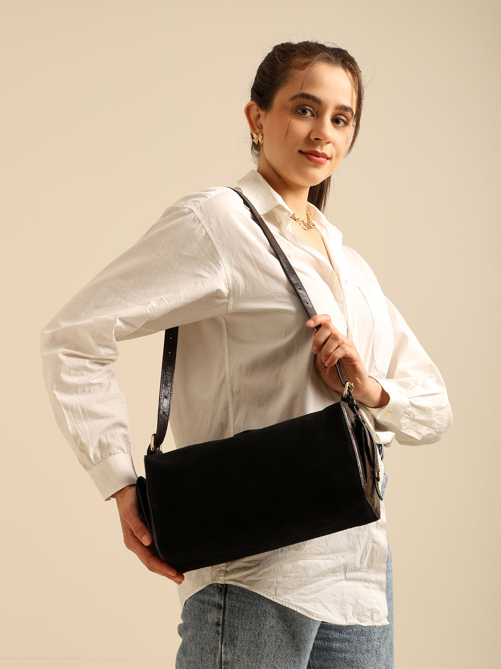 The Noir Canvas Shoulder Bag