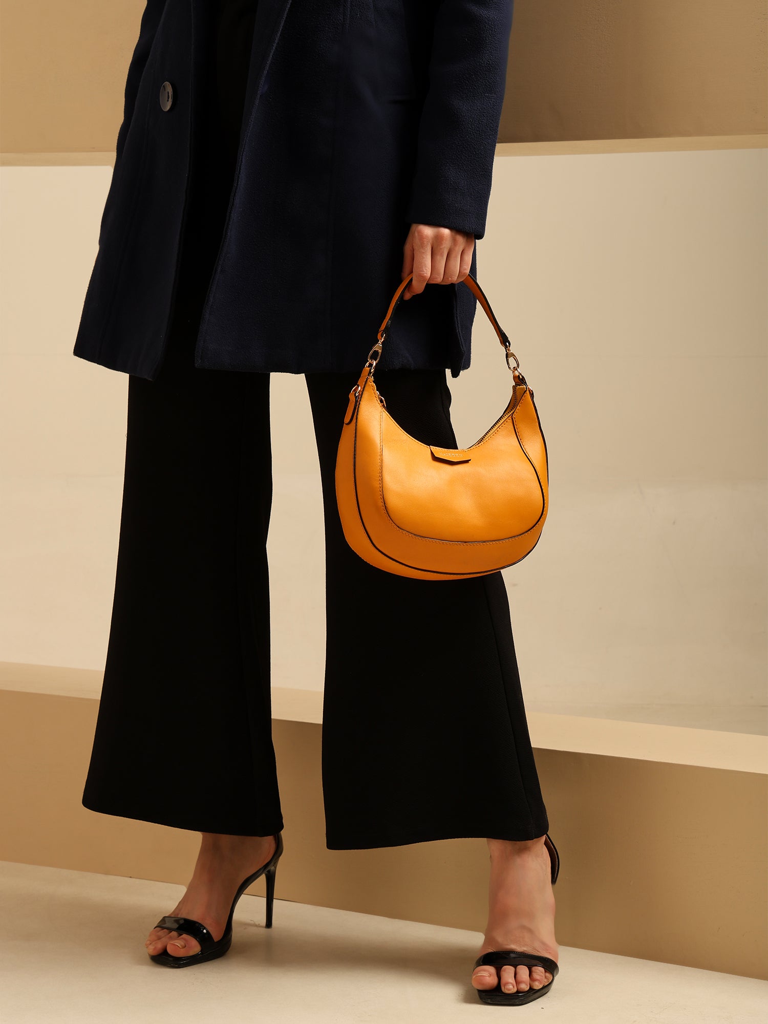 The Arco Hobo in Amber