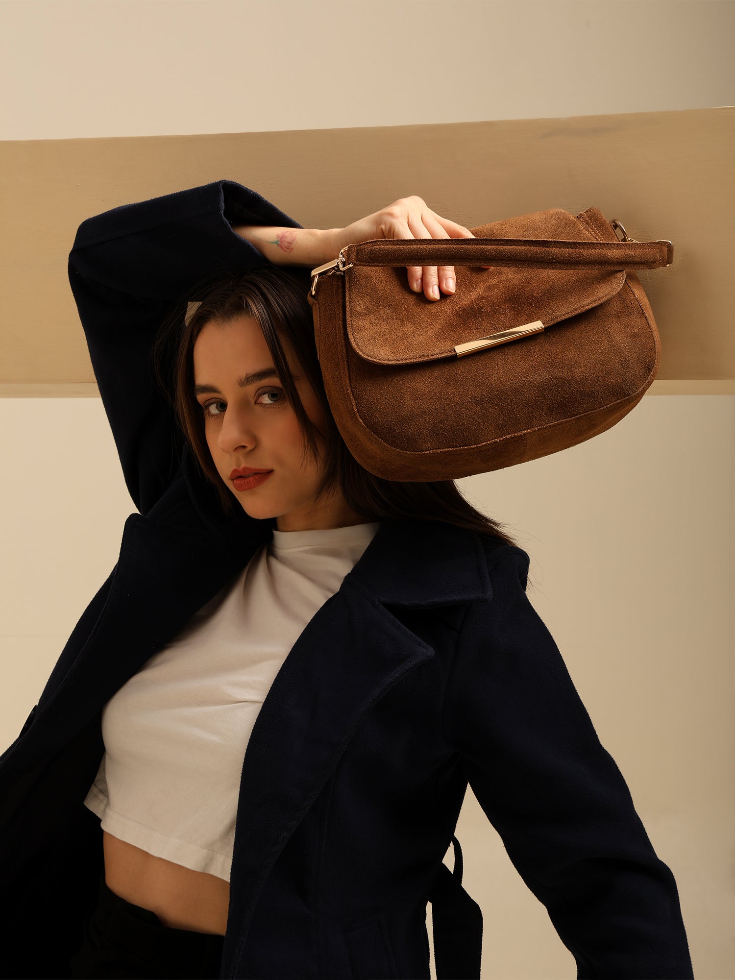 The Tobacco Suede Saddle