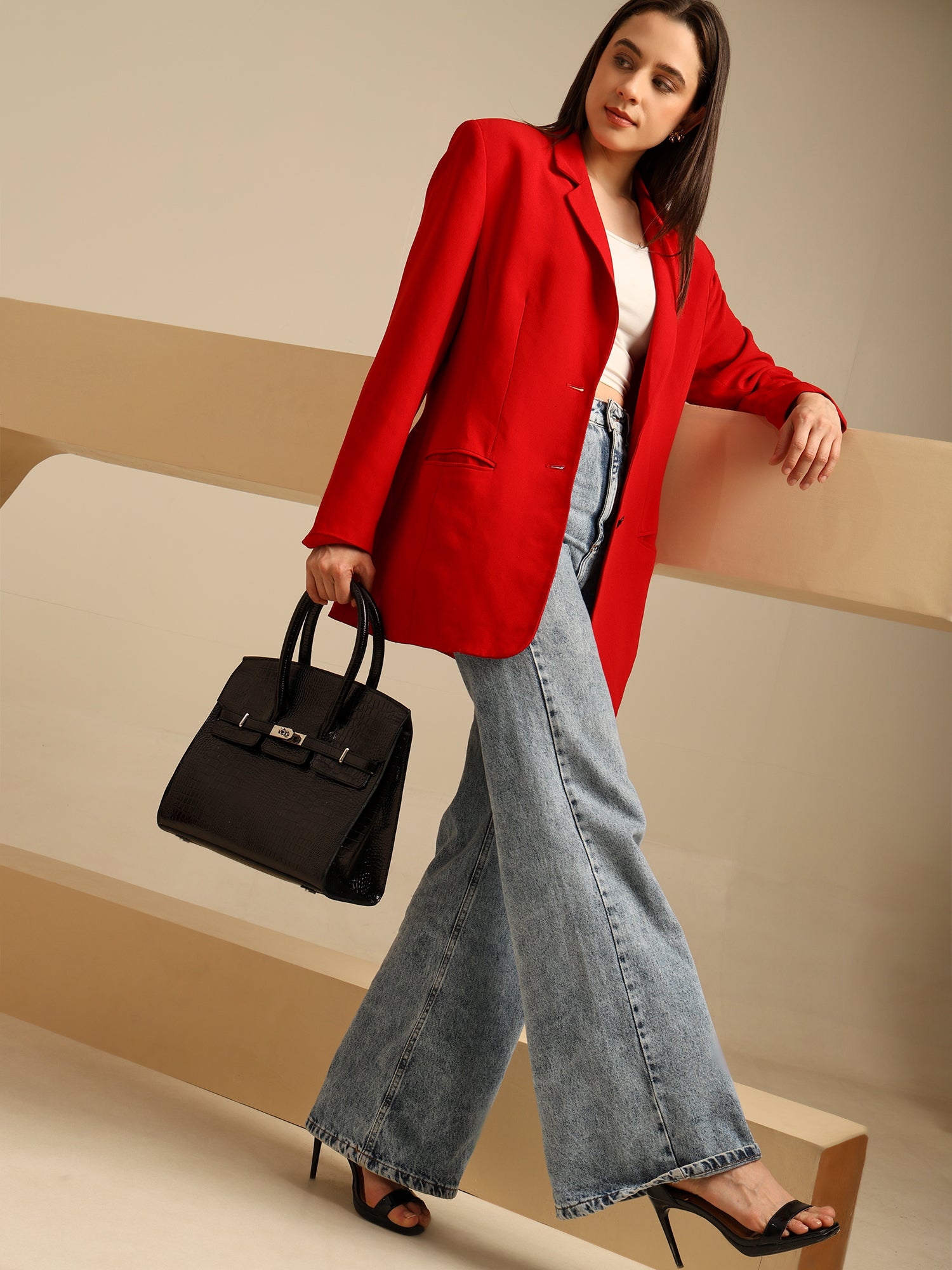 The Croco Power Tote