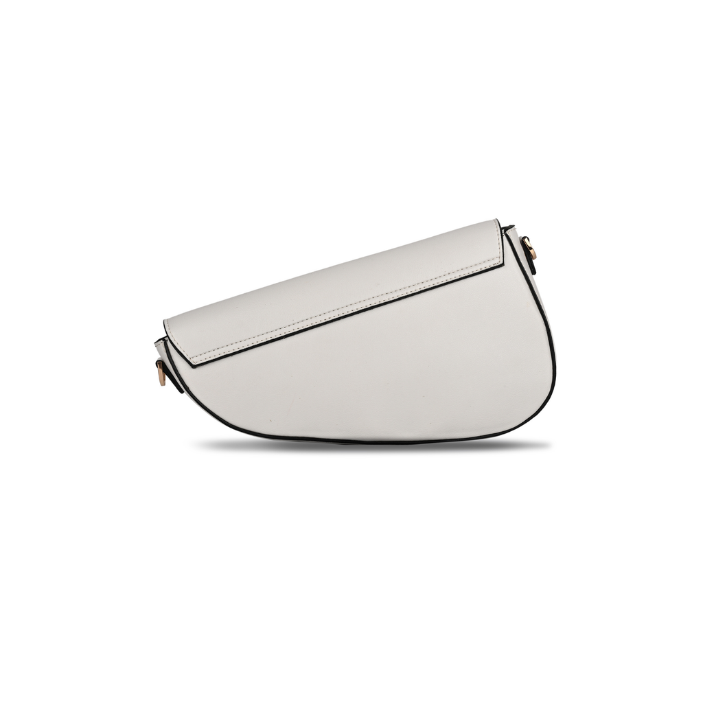 The Blanc Saddle Flap